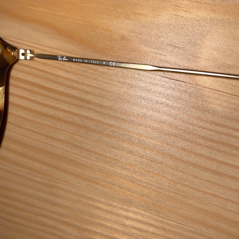 Ray Ban sunglasses - Picture 3 of 7